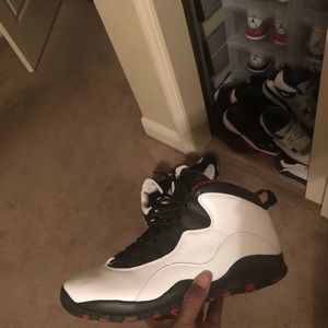 Air Jordan 10 Chicago sz11 almost brand new